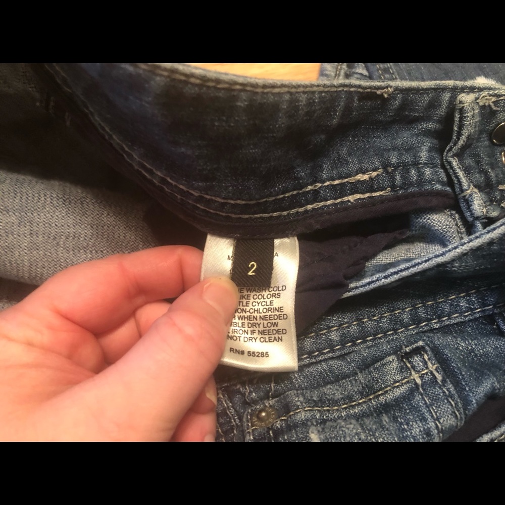 Express Jeans - Picture 3 of 6